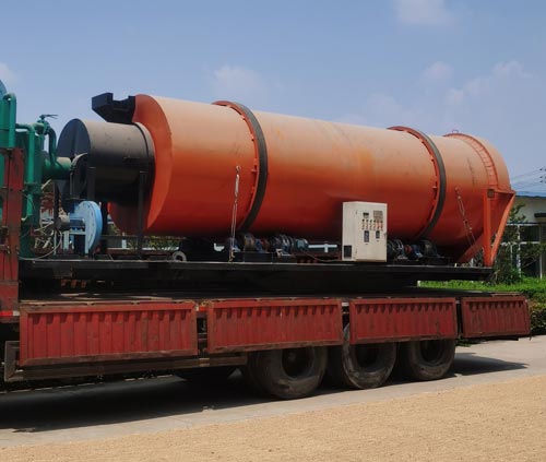 玉米烘干現(xiàn)場(chǎng)